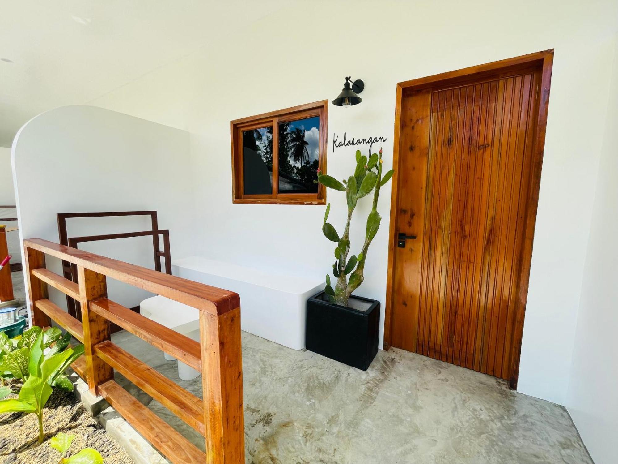 Maayong Hostel (Adults Only) Моалбоал Экстерьер фото