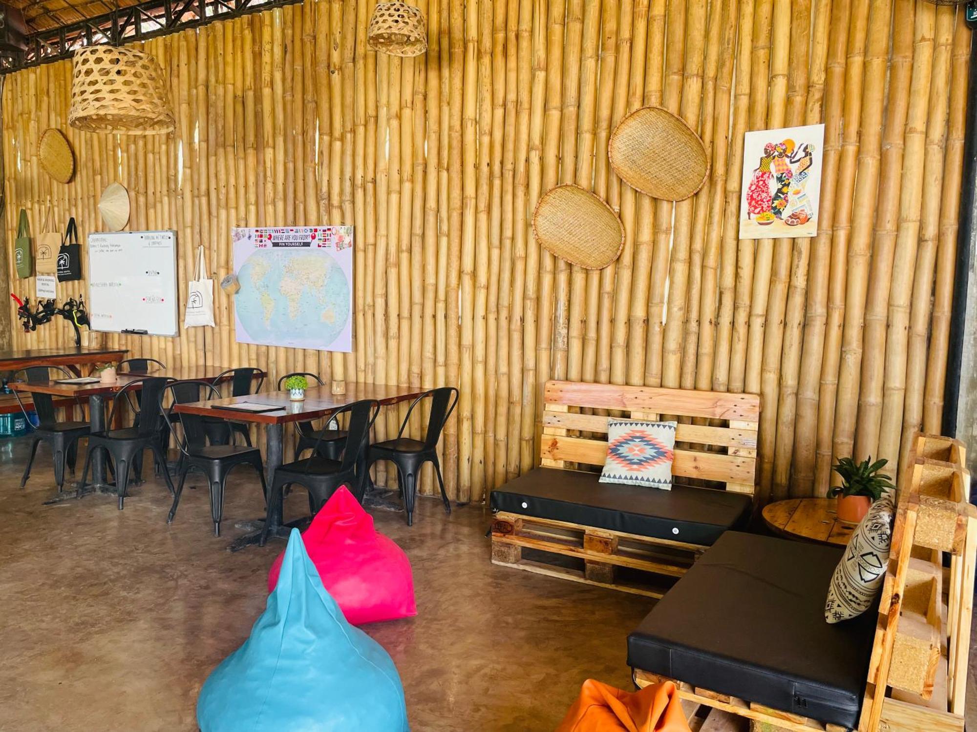 Maayong Hostel (Adults Only) Моалбоал Экстерьер фото