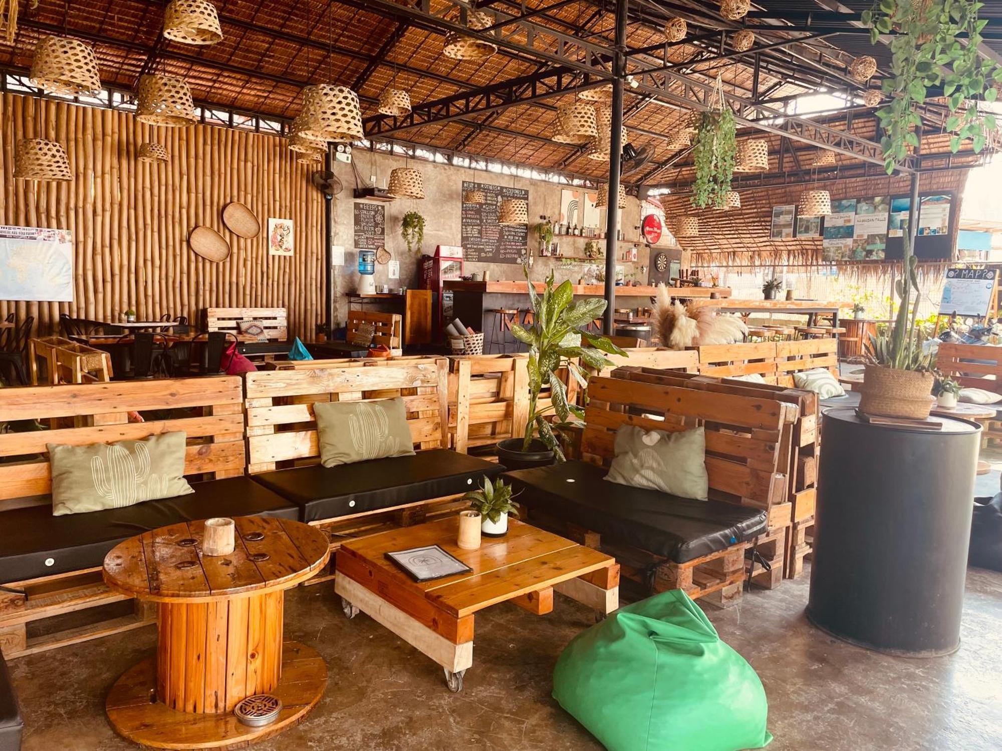 Maayong Hostel (Adults Only) Моалбоал Экстерьер фото